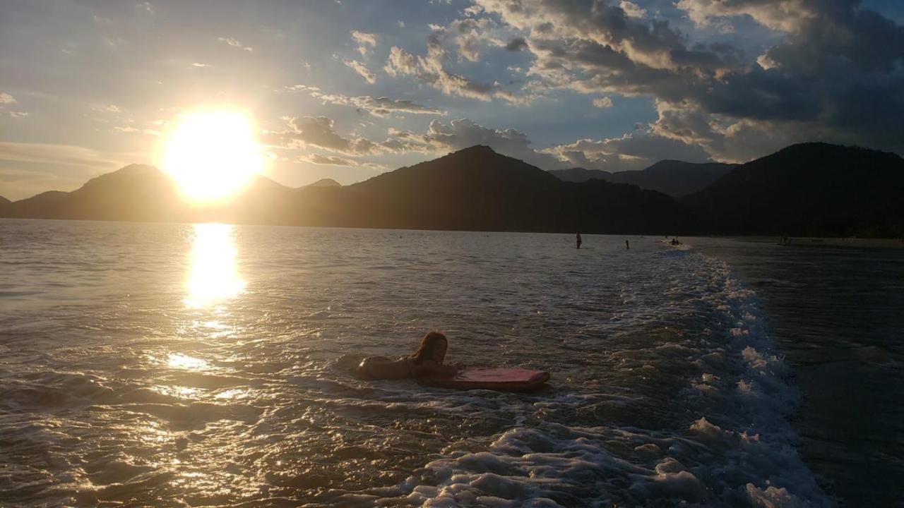 Casa Do Barco Azul Em Ubatumirim * Ubatuba